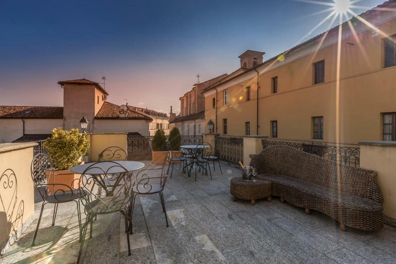 Roero Suite In The City Center Asti Exterior foto